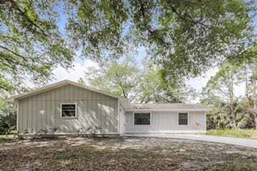 1072 Genesee Ave SE Palm Bay, FL 32909